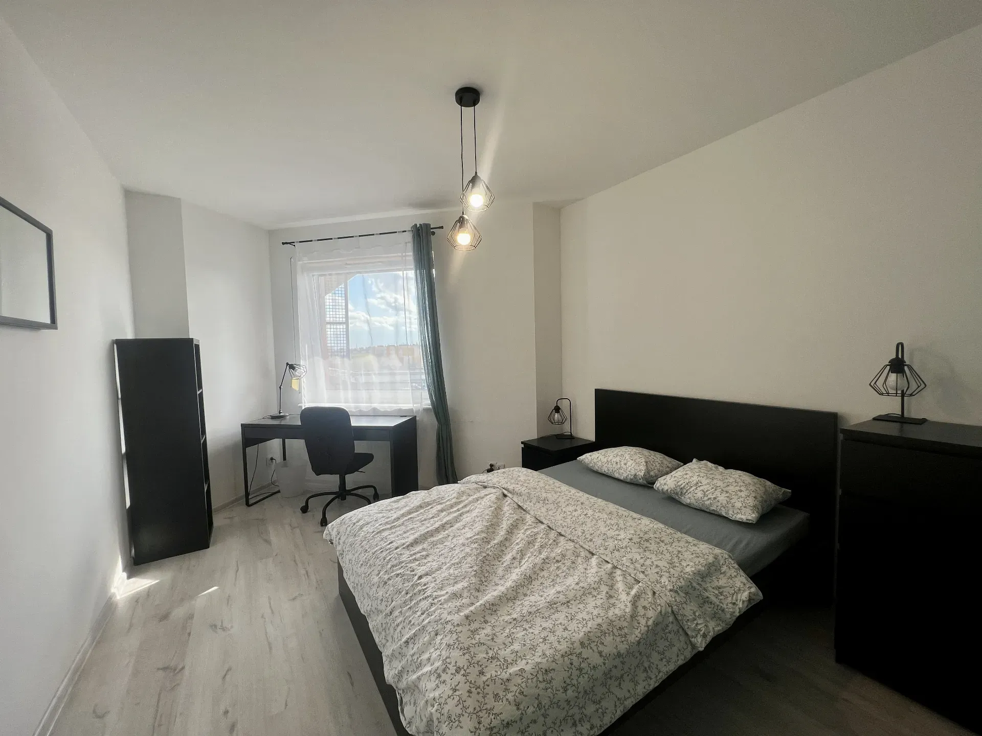 Mieszkanie na sprzedaż - Gliwice os. Radosne 9