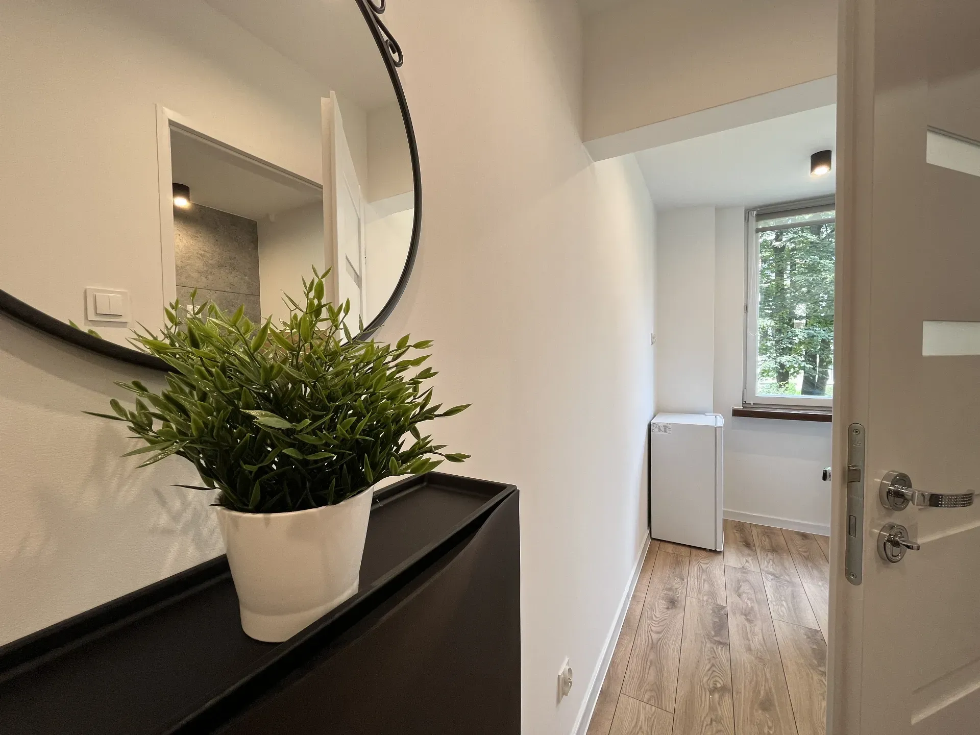 Po Remoncie Wyposażona Kawalerka Wysoki Standard 7