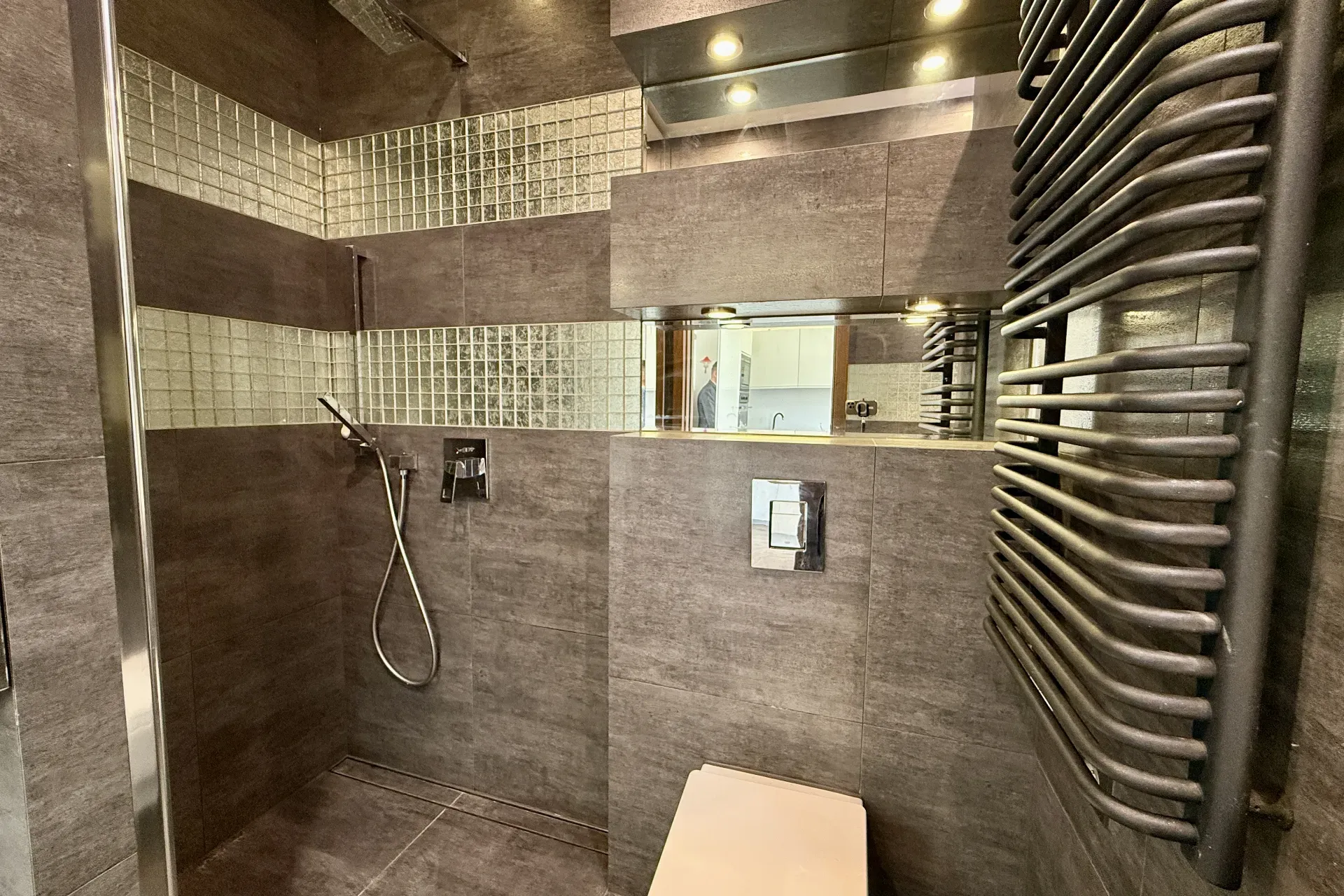 Tysiąclecia Kawalerka taras pełne wyposażenie 5