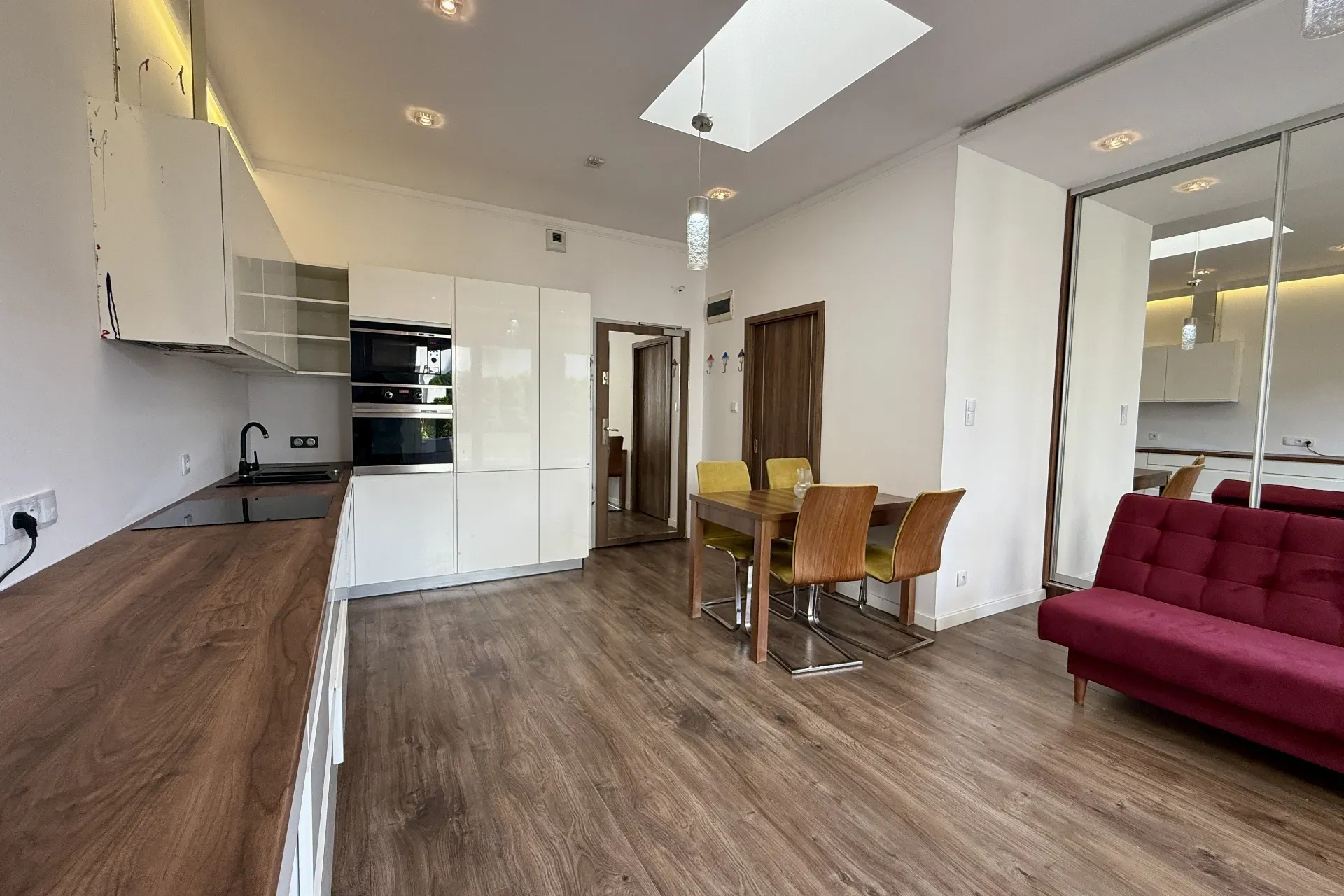 Tysiąclecia Kawalerka taras pełne wyposażenie 10