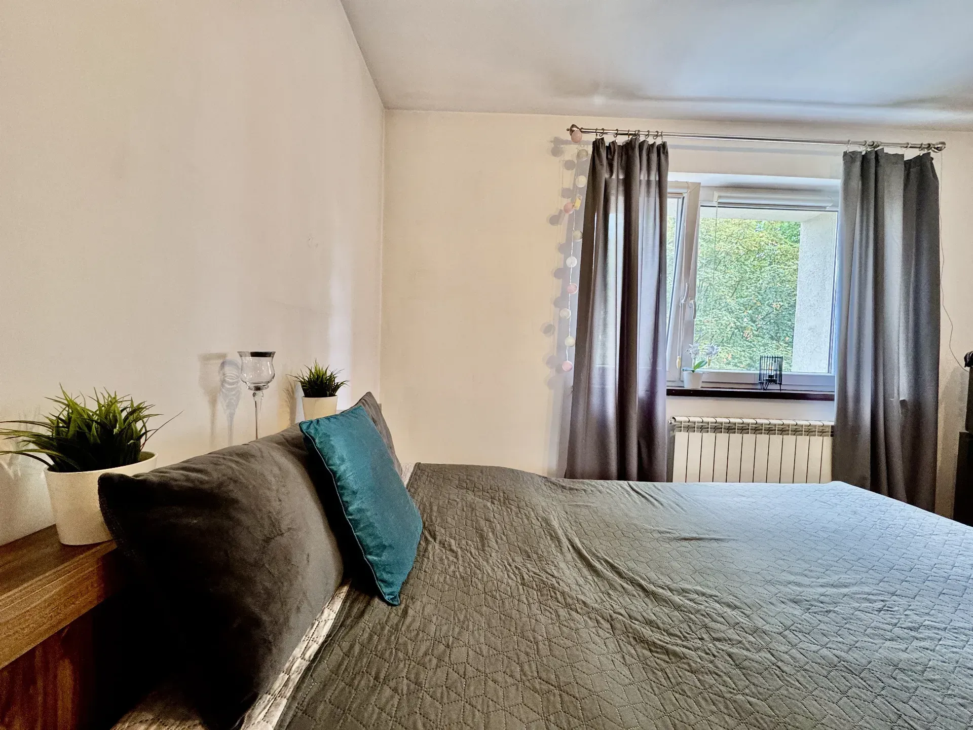 2 pokoje z miejscem parkingowym 10