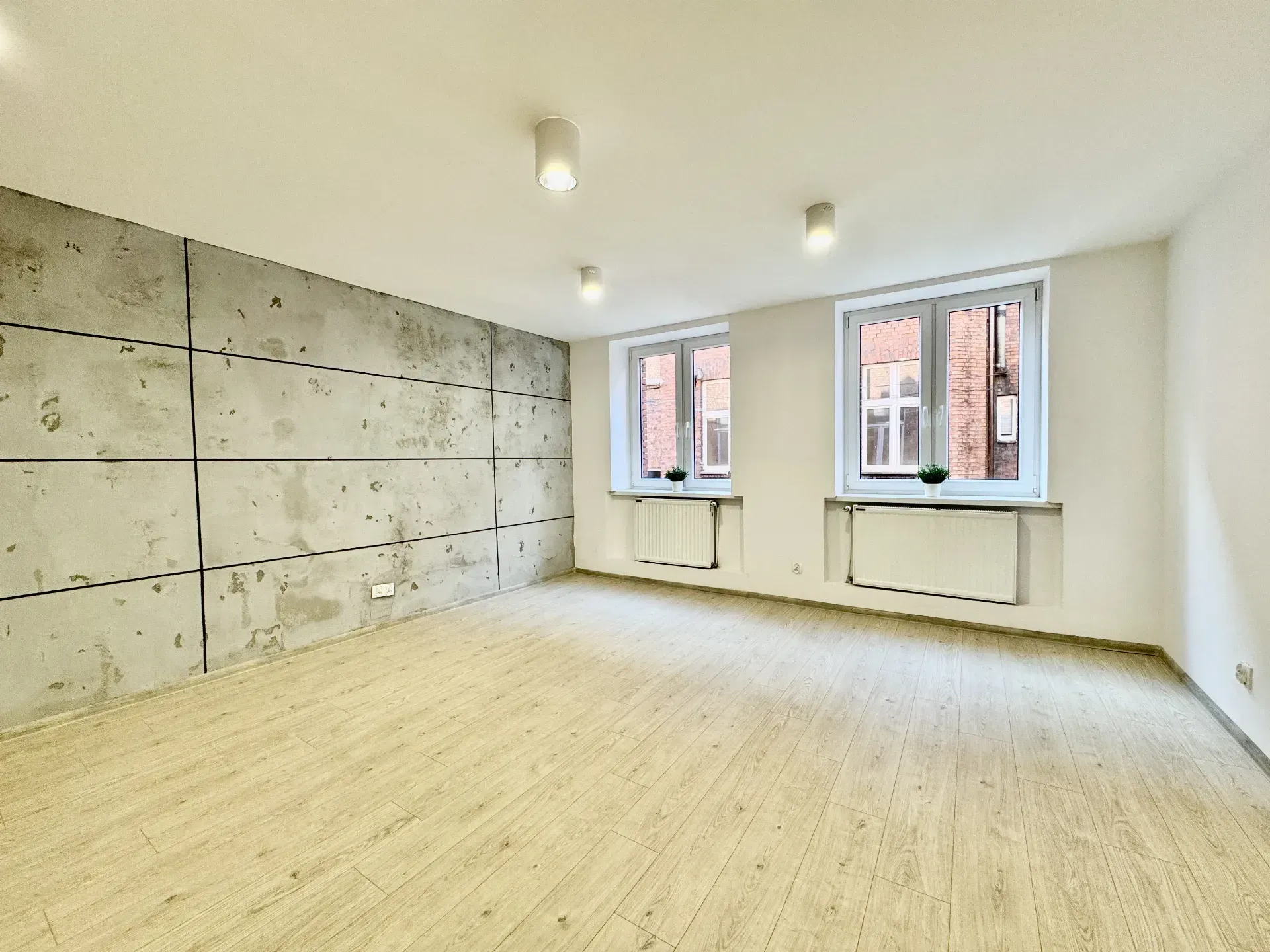 Po remoncie! Duże mieszkanie 77,86 m2 17