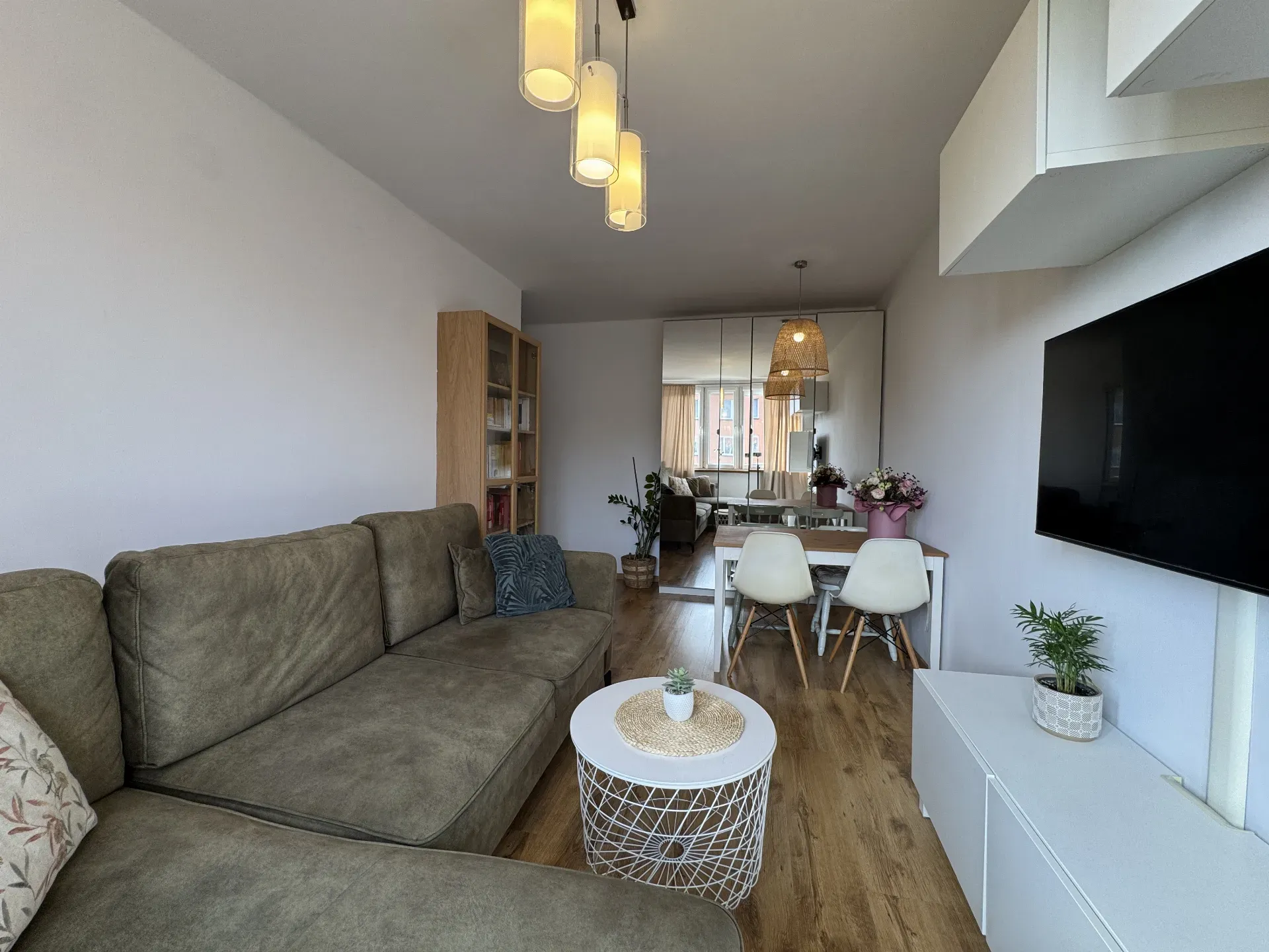 Piękne 2 pokojowe mieszkanie - Szombierki 9