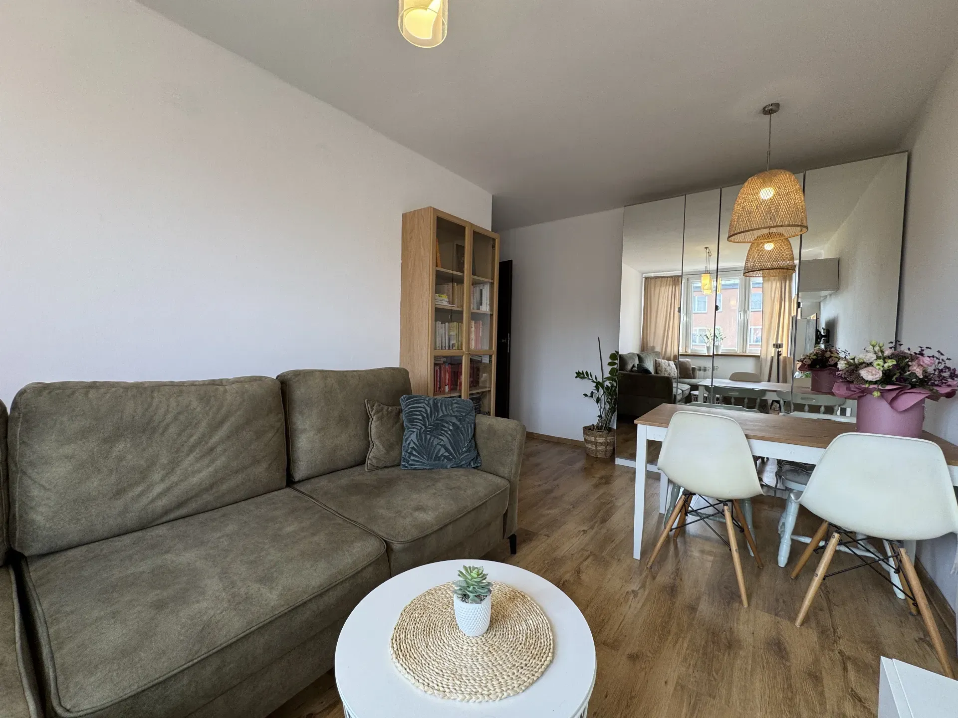 Piękne 2 pokojowe mieszkanie - Szombierki 10