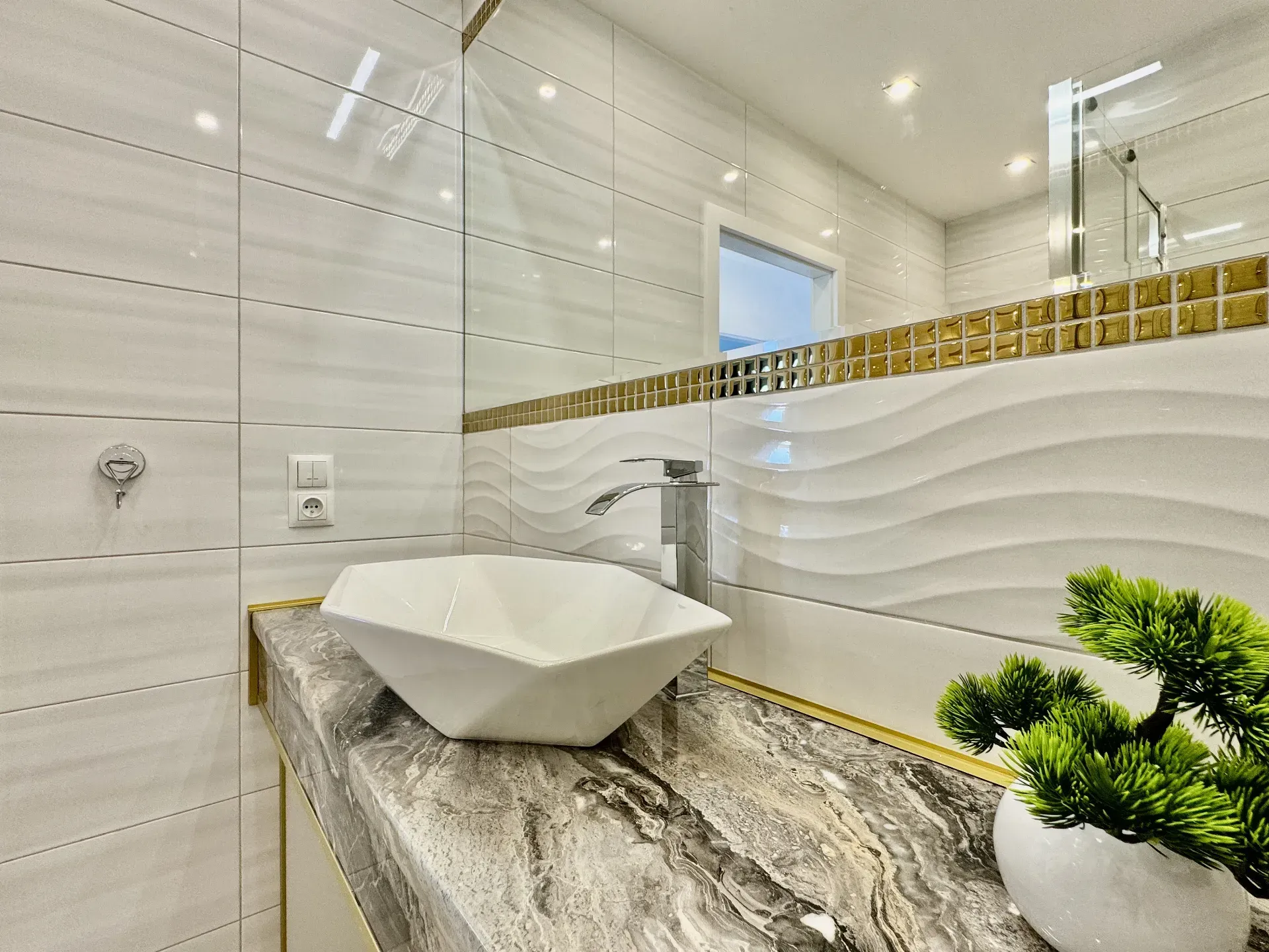 Od zaraz 3 pokoje po remoncie 7